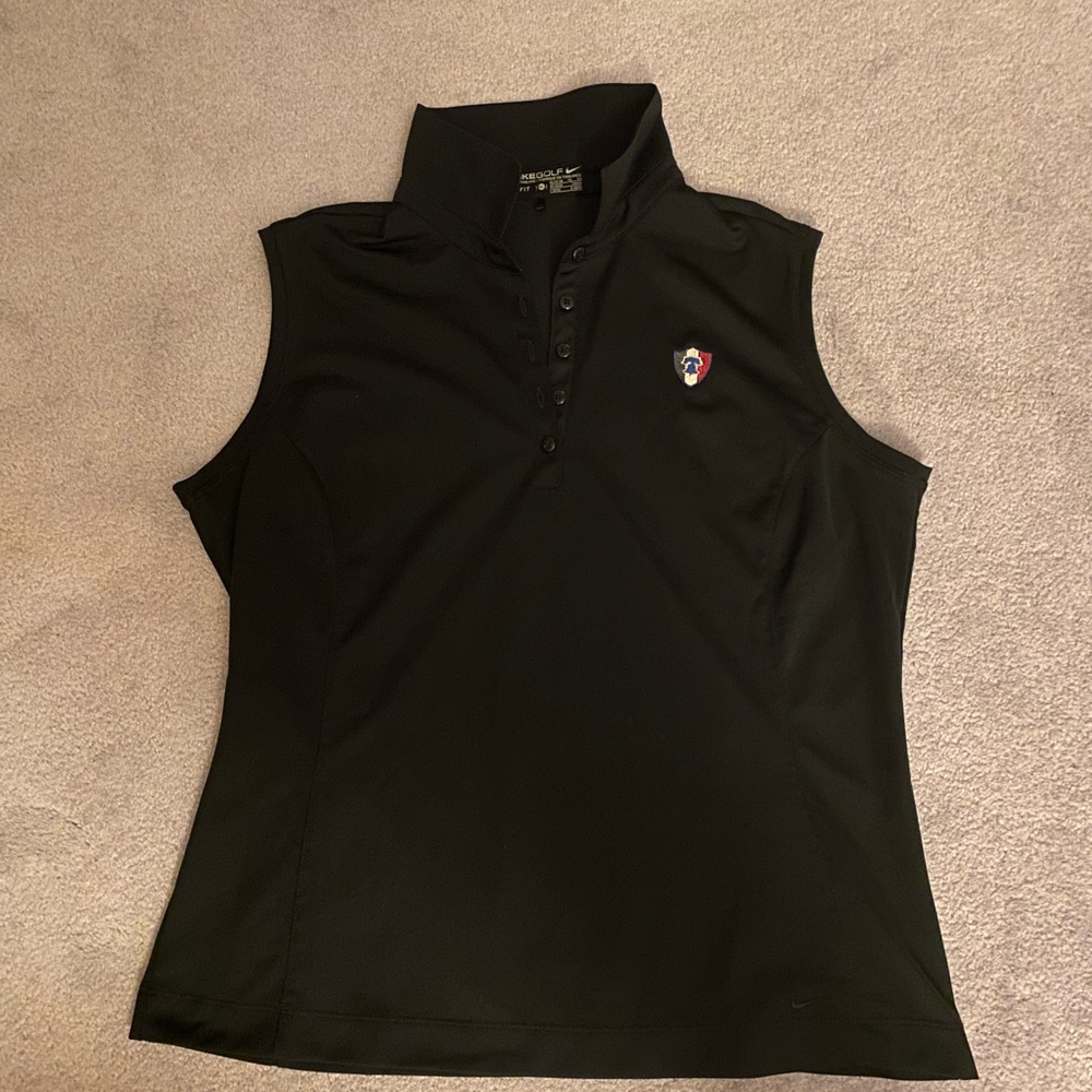 Nike sleeveless Dri-Fit Ladies’ golf or tennis top